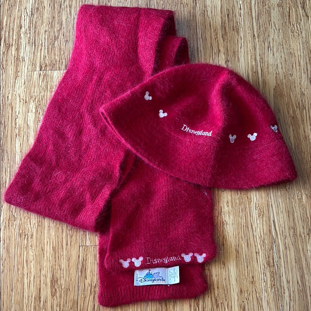 Disney Red Scarf and Hat Set